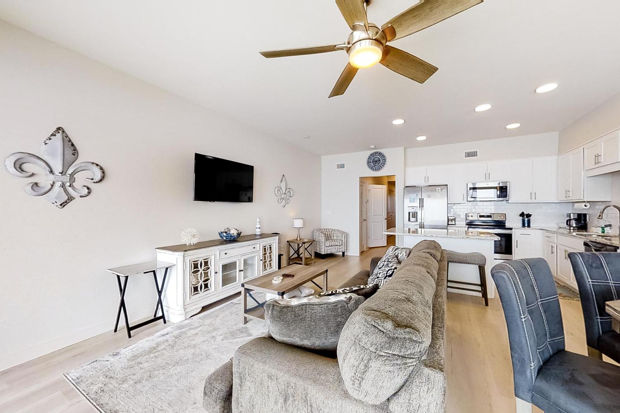 Sea Glass Gulf Shores Room photo